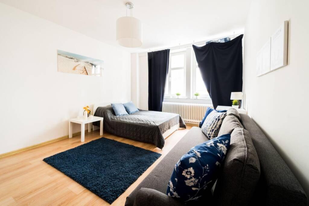 3 Rooms Big Apartment - 150 M Town Hall - Nice Design Breslau Exterior foto