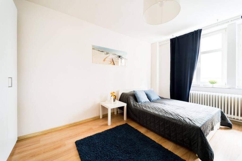 3 Rooms Big Apartment - 150 M Town Hall - Nice Design Breslau Exterior foto